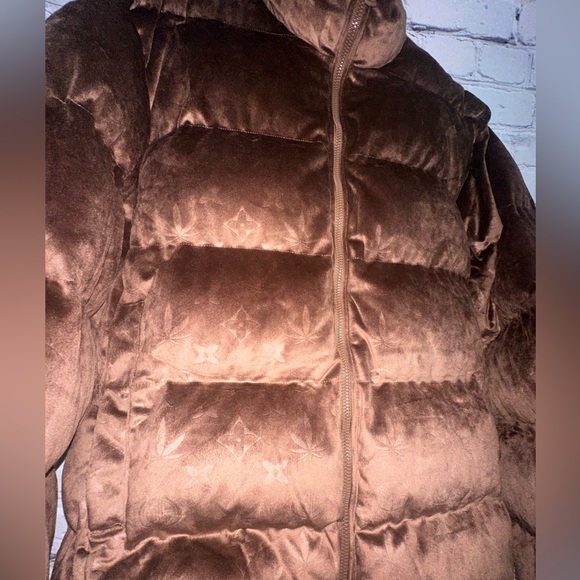 Maison Article Men’s Page free jacket. Brown, super soft velvet feeling fabric. - Picture 2 of 13